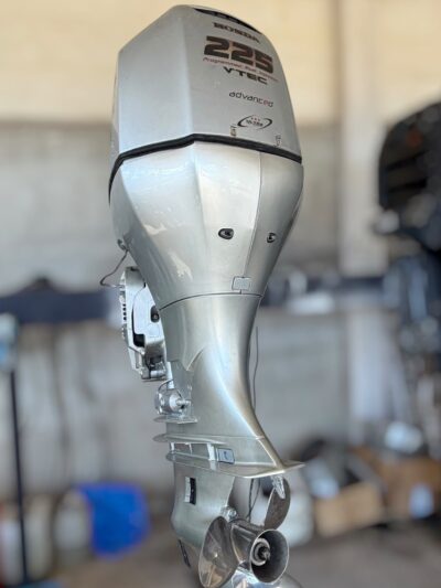 HONDA 225 VTEC